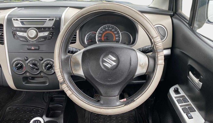 2013 Maruti Wagon R 1.0 VXI, Petrol, Manual, 68,038 km, Steering Wheel Close Up