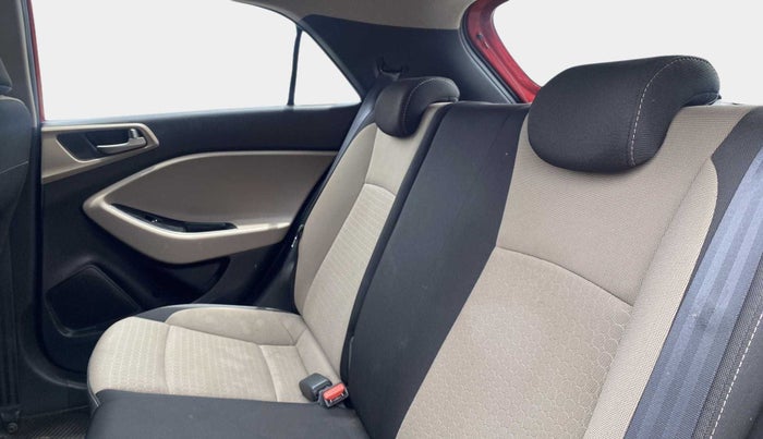 2015 Hyundai Elite i20 ASTA 1.2, Petrol, Manual, 42,877 km, Right Side Rear Door Cabin