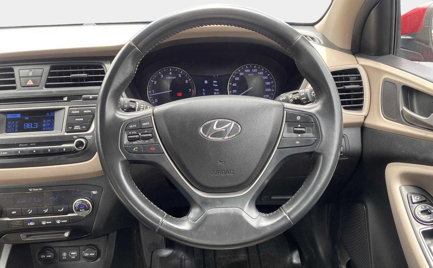 2015 Hyundai Elite i20 ASTA 1.2, Petrol, Manual, 42,877 km, Steering Wheel Close Up