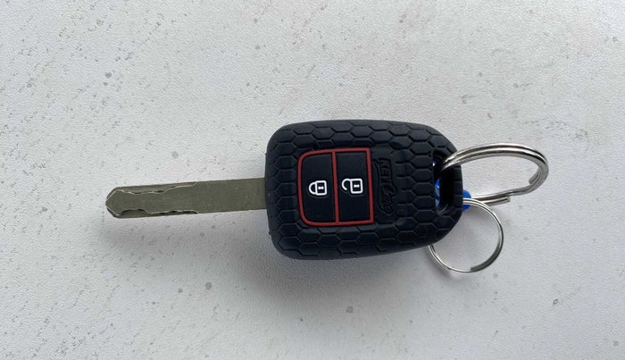 2019 Honda WR-V 1.2L I-VTEC S MT, Petrol, Manual, 17,182 km, Key Close Up