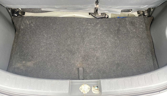 2014 Maruti Ritz VXI ELATE LIMITED EDITION, Petrol, Manual, 15,656 km, Boot Inside