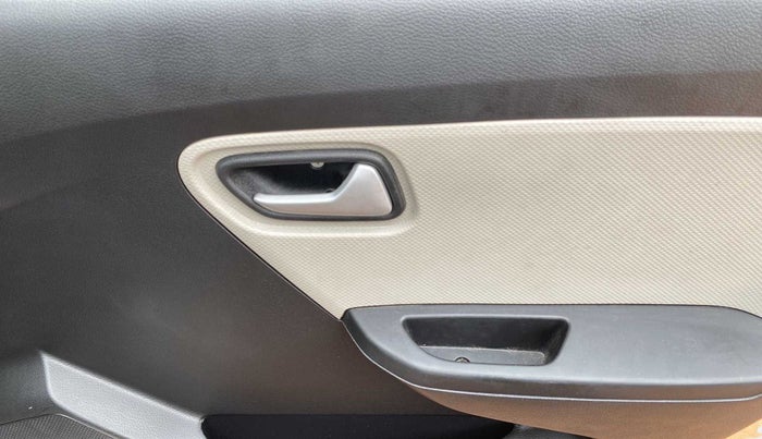 2022 Maruti Alto LXI O, Petrol, Manual, 4,556 km, Driver Side Door Panels Control