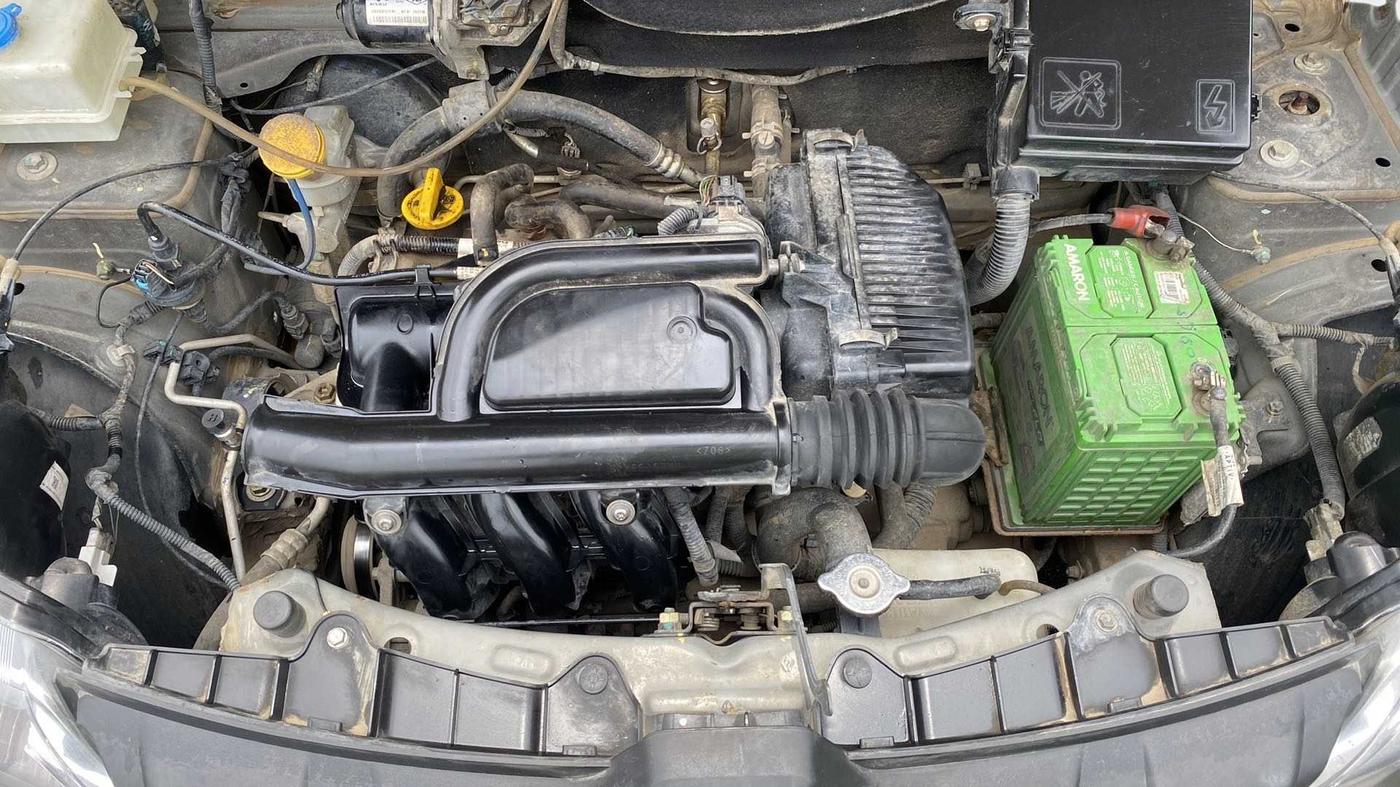 2018 Renault Kwid RXL, Petrol, Manual, 1,18,839 km, Open Bonet