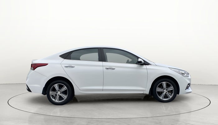 2019 Hyundai Verna 1.6 VTVT SX, Petrol, Manual, 32,601 km, Right Side View