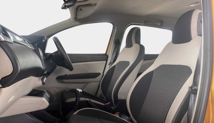 2021 Renault TRIBER RXZ, Petrol, Manual, 16,077 km, Right Side Front Door Cabin