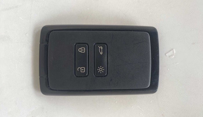 2021 Renault TRIBER RXZ, Petrol, Manual, 16,077 km, Key Close Up