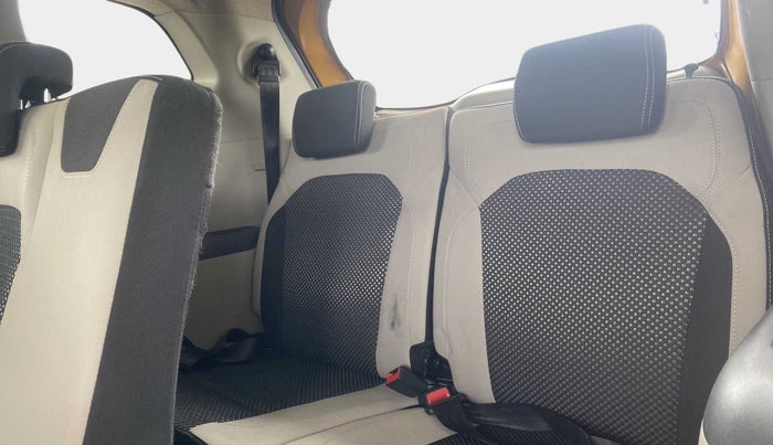 2021 Renault TRIBER RXZ, Petrol, Manual, 16,077 km, Third Seat Row ( optional )