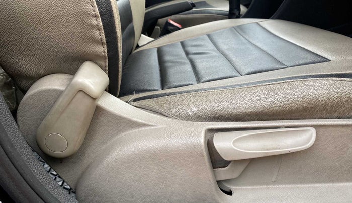 2012 Volkswagen Polo COMFORTLINE 1.2L PETROL, Petrol, Manual, 51,252 km, Driver Side Adjustment Panel