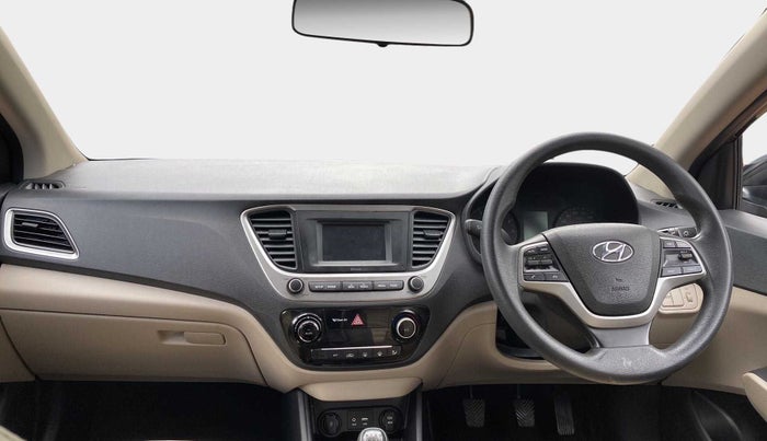 2018 Hyundai Verna 1.4 EX PETROL, Petrol, Manual, 32,092 km, Dashboard