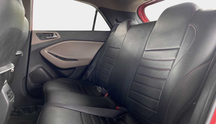 2018 Hyundai Elite i20 SPORTZ 1.2, Petrol, Manual, 23,214 km, Right Side Rear Door Cabin