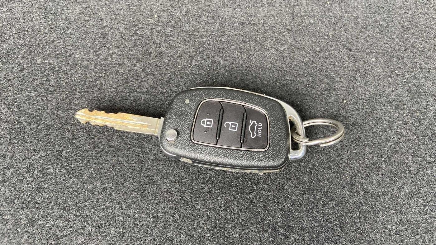 2019 Hyundai GRAND I10 NIOS SPORTZ AMT 1.2 KAPPA VTVT, Petrol, Automatic, 31,718 km, Key Close Up