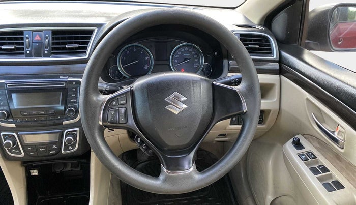 2016 Maruti Ciaz VDI+ SHVS, Diesel, Manual, 78,437 km, Steering Wheel Close Up