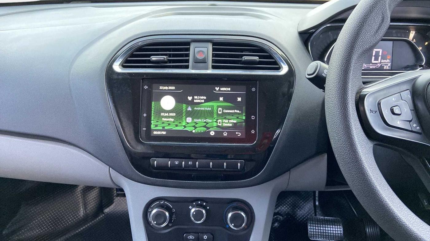 2020 Tata Tiago XZA PETROL, Petrol, Automatic, 24,886 km, Infotainment System