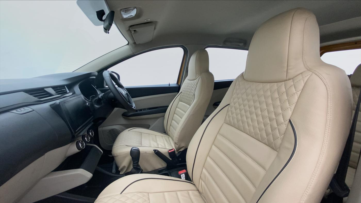 2021 Renault TRIBER RXT AMT, Petrol, Automatic, 40,722 km, Right Side Front Door Cabin