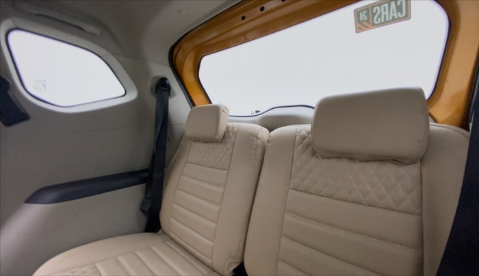 2021 Renault TRIBER RXT AMT, Petrol, Automatic, 40,722 km, Third Seat Row ( optional )