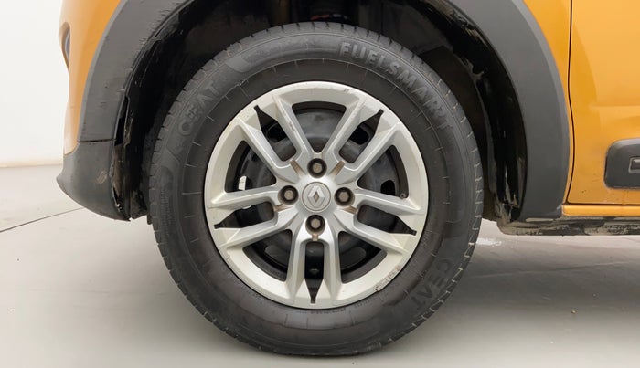 2021 Renault TRIBER RXT AMT, Petrol, Automatic, 40,722 km, Left Front Wheel