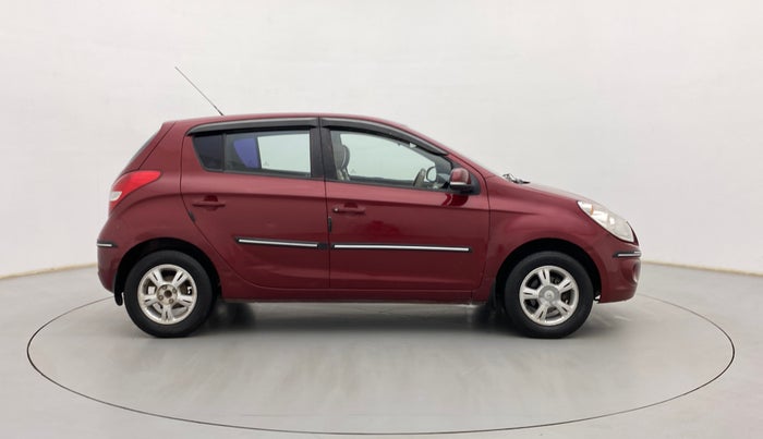 2011 Hyundai i20 SPORTZ 1.2, Petrol, Manual, 90,279 km, Right Side View