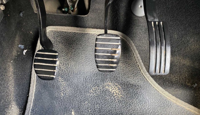 2014 Renault Duster 110 PS RXZ DIESEL, Diesel, Manual, 33,684 km, Pedals