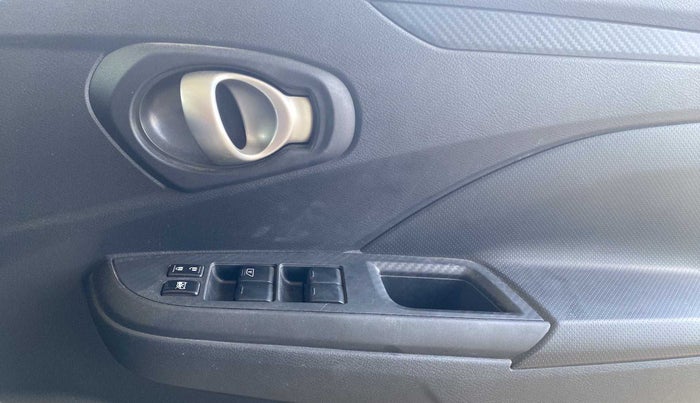2019 Datsun Go T(O), Petrol, Manual, 18,105 km, Driver Side Door Panels Control