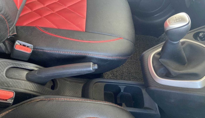 2019 Datsun Go T(O), Petrol, Manual, 18,105 km, Gear Lever