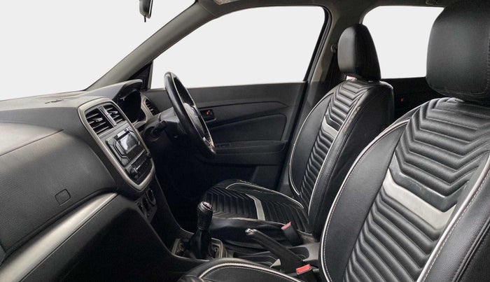 2016 Maruti Vitara Brezza VDI, Diesel, Manual, 88,623 km, Right Side Front Door Cabin