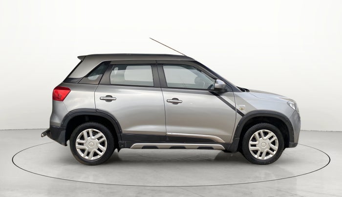2016 Maruti Vitara Brezza VDI, Diesel, Manual, 88,623 km, Right Side View