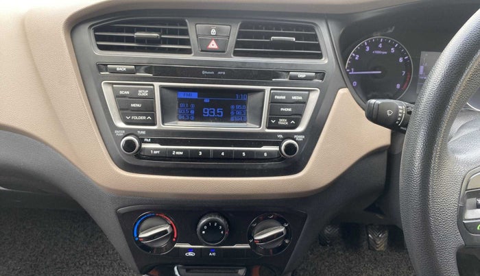 2015 Hyundai Elite i20 MAGNA 1.2, Petrol, Manual, 82,556 km, Infotainment System