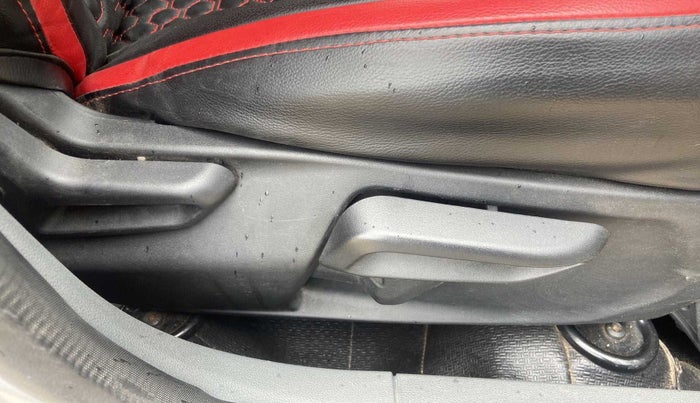 2020 Tata TIGOR XZ PLUS PETROL, Petrol, Manual, 25,319 km, Driver Side Adjustment Panel