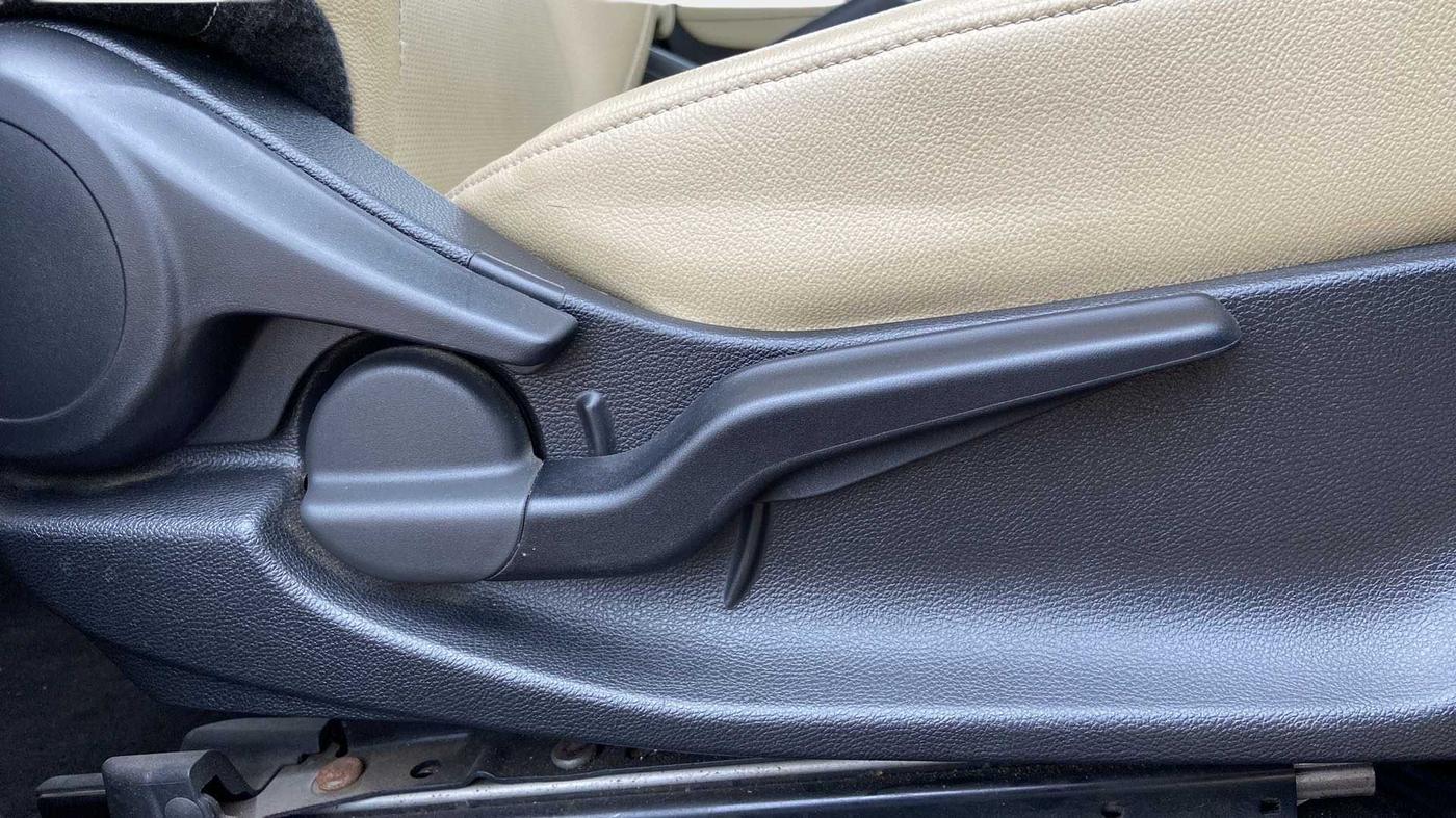 2020 Honda City 1.5L I-VTEC ZX, Petrol, Manual, 55,618 km, Driver Side Adjustment Panel