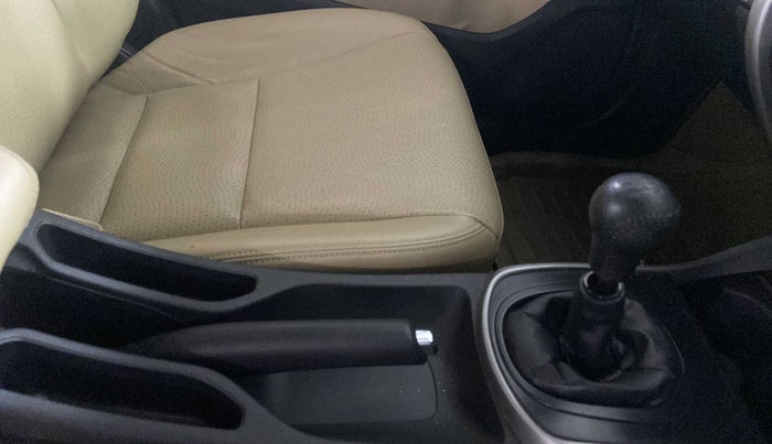 2016 Honda City 1.5L I-VTEC VX, Petrol, Manual, 41,250 km, Gear Lever