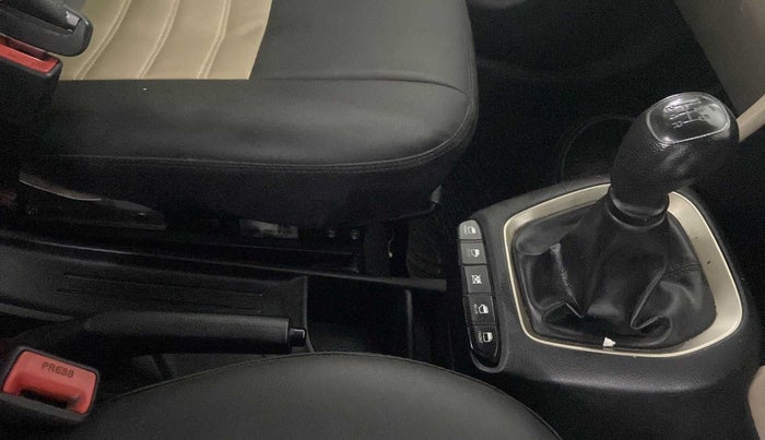 2018 Hyundai NEW SANTRO SPORTZ CNG, CNG, Manual, 62,622 km, Gear Lever