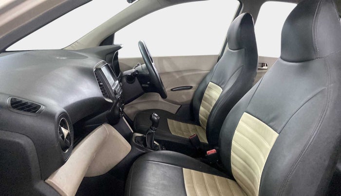 2018 Hyundai NEW SANTRO SPORTZ CNG, CNG, Manual, 62,622 km, Right Side Front Door Cabin