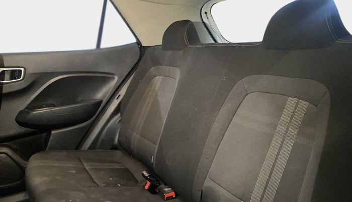 2019 Hyundai VENUE S 1.2, Petrol, Manual, 42,922 km, Right Side Rear Door Cabin
