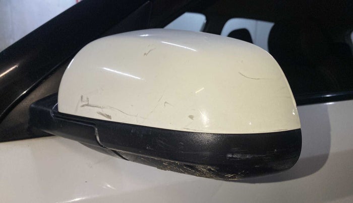 2019 Hyundai VENUE S 1.2, Petrol, Manual, 42,922 km, Left rear-view mirror - Minor scratches