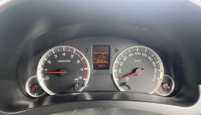 2017 Maruti Swift VXI O, Petrol, Manual, 26,757 km, Odometer Image