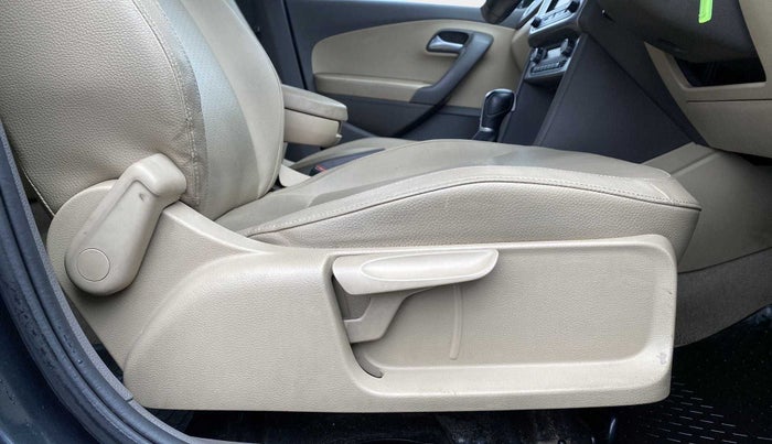 2017 Volkswagen Vento HIGHLINE PETROL AT, Petrol, Automatic, 51,245 km, Driver Side Adjustment Panel