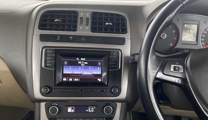 2017 Volkswagen Vento HIGHLINE PETROL AT, Petrol, Automatic, 51,245 km, Air Conditioner