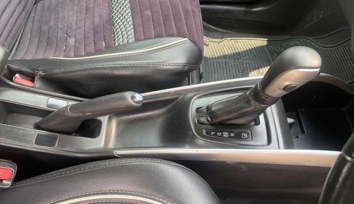 2017 Maruti Baleno ALPHA CVT PETROL 1.2, Petrol, Automatic, 71,711 km, Gear Lever