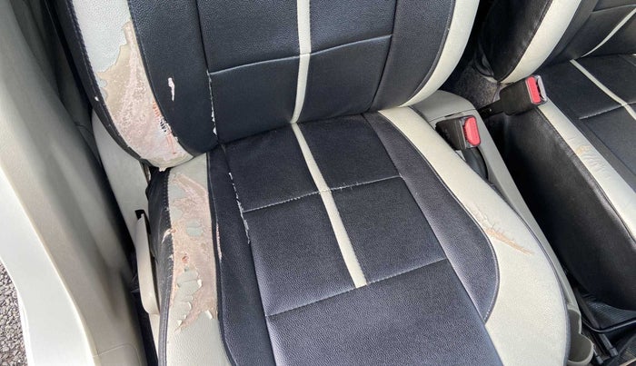 2014 Maruti Celerio VXI, CNG, Manual, 75,311 km, Driver seat - Seat minor damage