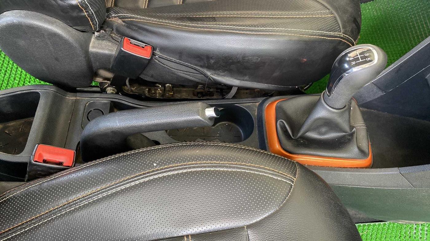 2019 Tata TIAGO NRG DIESEL, Diesel, Manual, 49,915 km, Gear Lever