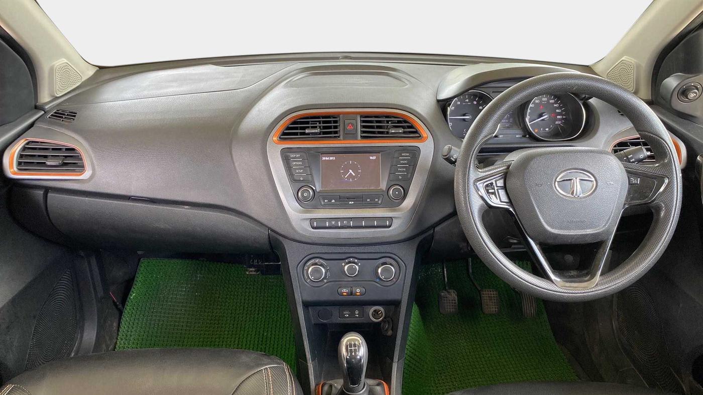 2019 Tata TIAGO NRG DIESEL, Diesel, Manual, 49,915 km, Dashboard