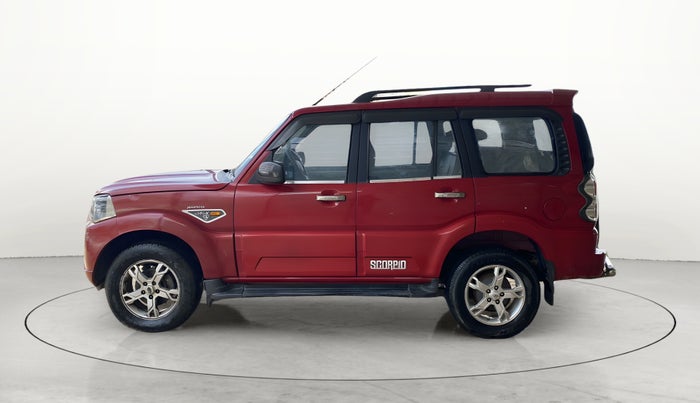 2015 Mahindra Scorpio S10, Diesel, Manual, 56,584 km, Left Side