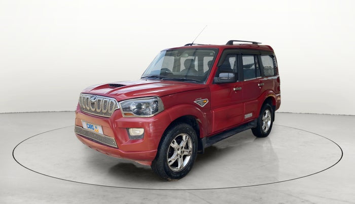 2015 Mahindra Scorpio S10, Diesel, Manual, 56,584 km, Left Front Diagonal
