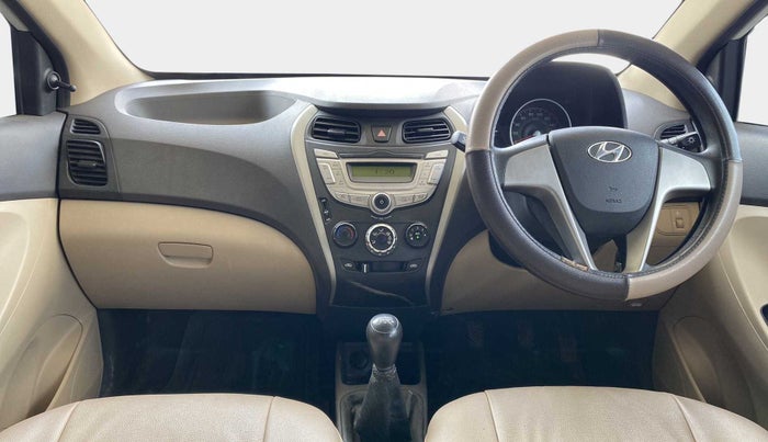 2017 Hyundai Eon MAGNA +, Petrol, Manual, 25,297 km, Dashboard