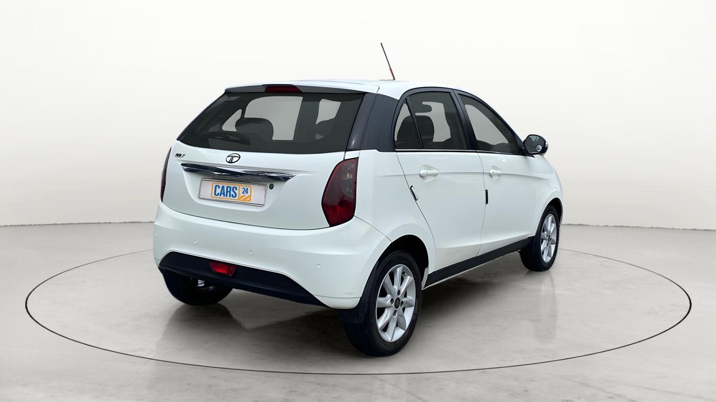 2014 Tata Bolt XT REVOTRON, Petrol, Manual, 68,413 km, Right Back Diagonal