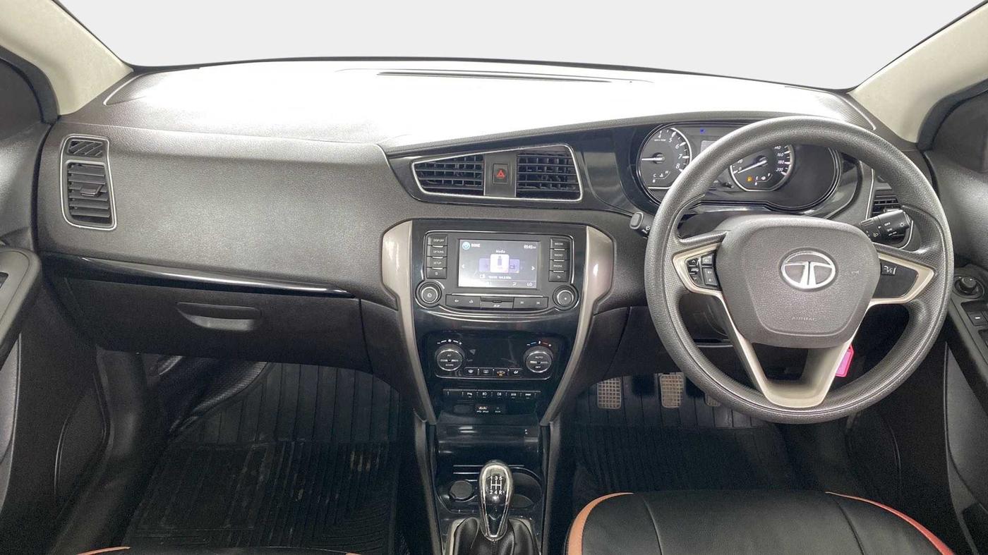 2014 Tata Bolt XT REVOTRON, Petrol, Manual, 68,413 km, Dashboard