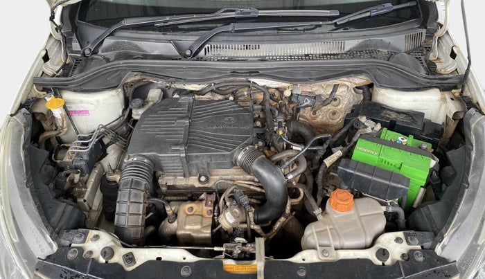 2014 Tata Bolt XT REVOTRON, Petrol, Manual, 68,413 km, Open Bonet