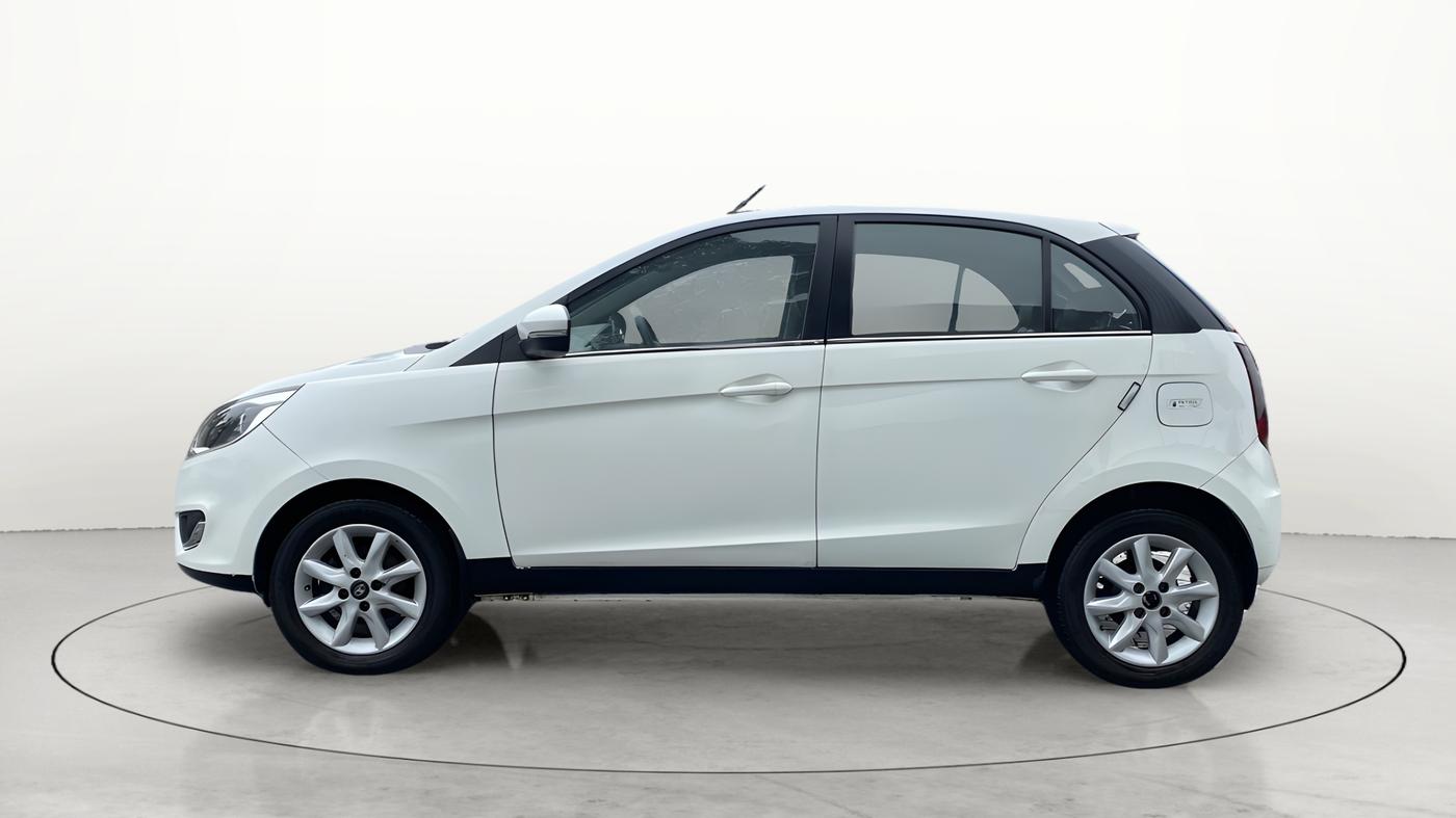 2014 Tata Bolt XT REVOTRON, Petrol, Manual, 68,413 km, Left Side