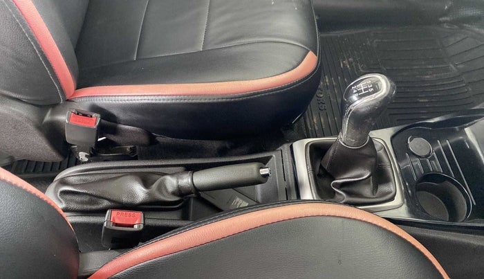 2014 Tata Bolt XT REVOTRON, Petrol, Manual, 68,413 km, Gear Lever