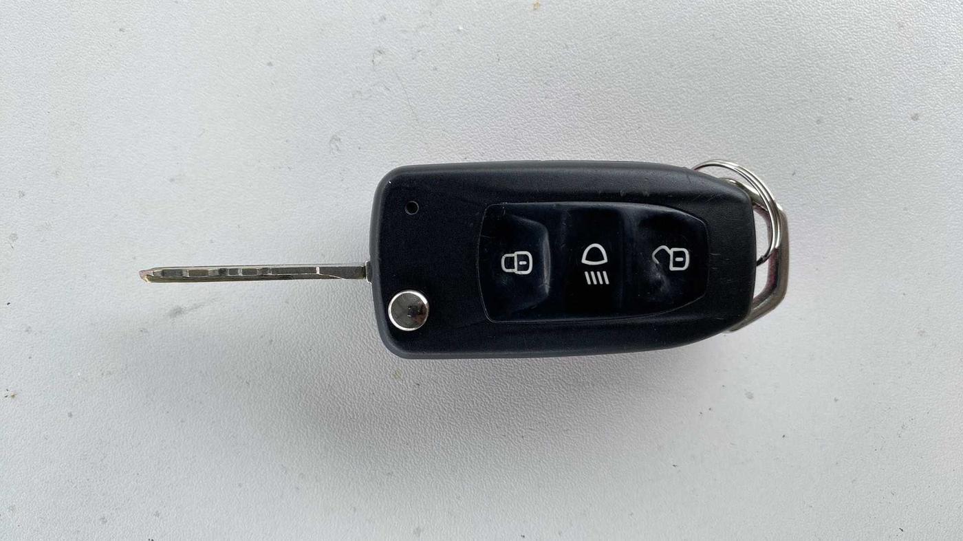 2014 Tata Bolt XT REVOTRON, Petrol, Manual, 68,413 km, Key Close Up